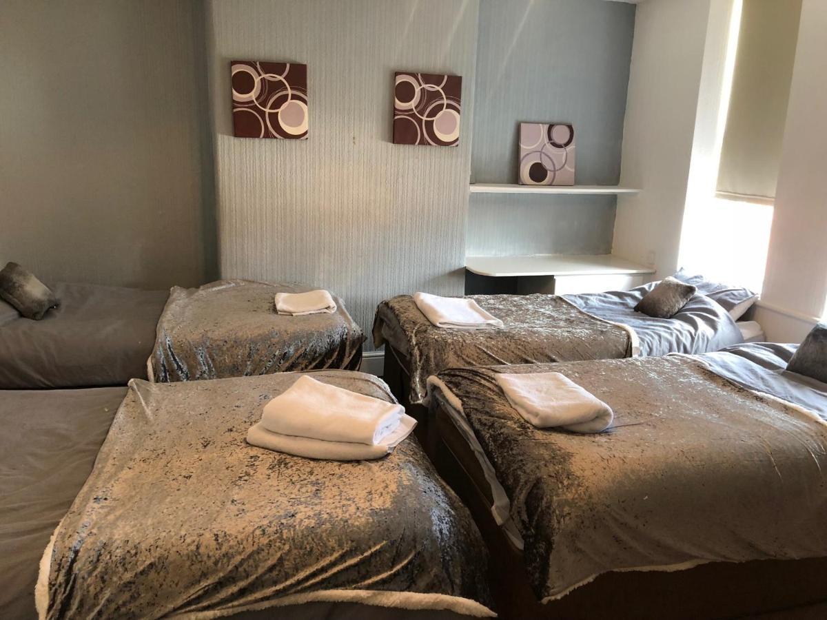 The Banjo Guesthouse بوتل الغرفة الصورة